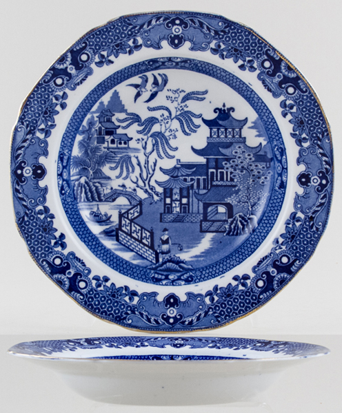 Fruit Saucer with Rim c1933